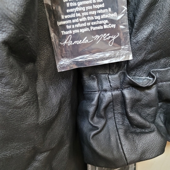 NEW Stunning designer genuine leather coat - Picture 9 of 9